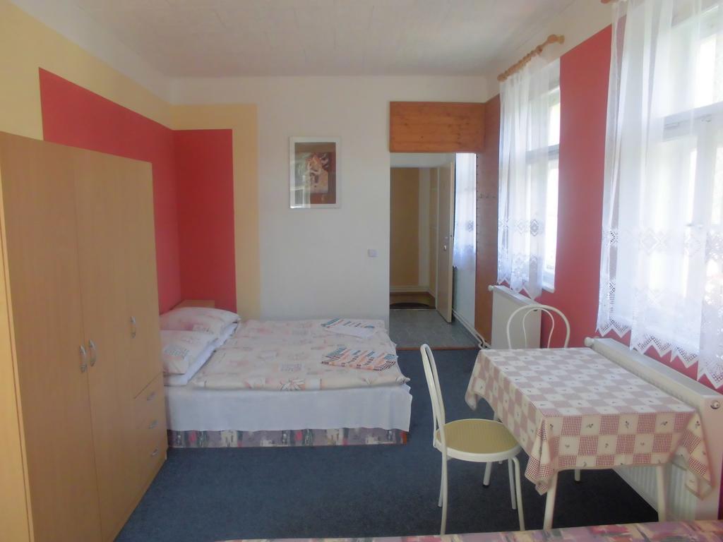 Penzion Laguna Kunratice  Kamer foto